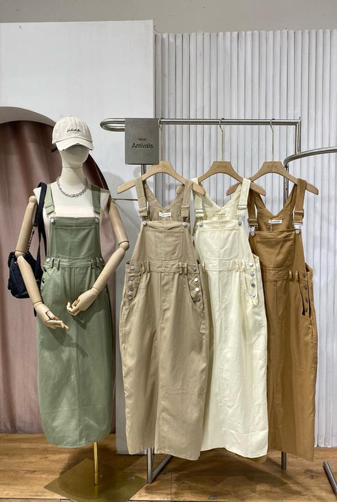 MATINEE Side Buttons Up Deep Pockets Back Slit Dungaree